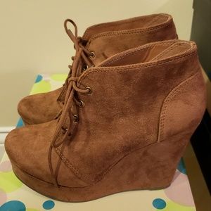 Chestnut Suede Lace-up Wedge